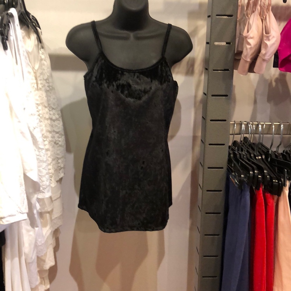 Chris&Carol Black Velvet Top